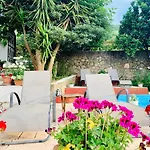 Ermones Odyssesas Hébergement de vacances Vátos