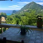 Hébergement de vacances Ermones Odyssesas Vátos