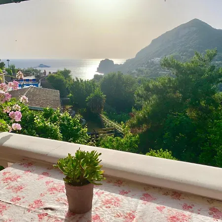 Holiday home Ermones Odyssesas *