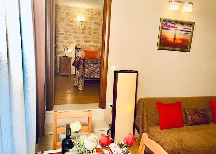 Ermones Odyssesas Nyaraló *